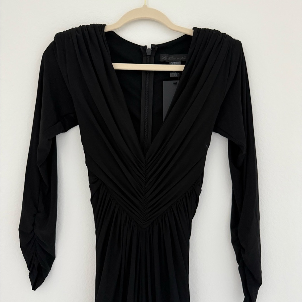 La Femme en Noir Art Deco Ruched Gown in Black - Picture 4 of 4